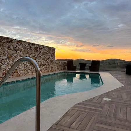 Au Soleil - House On The Valley Villa